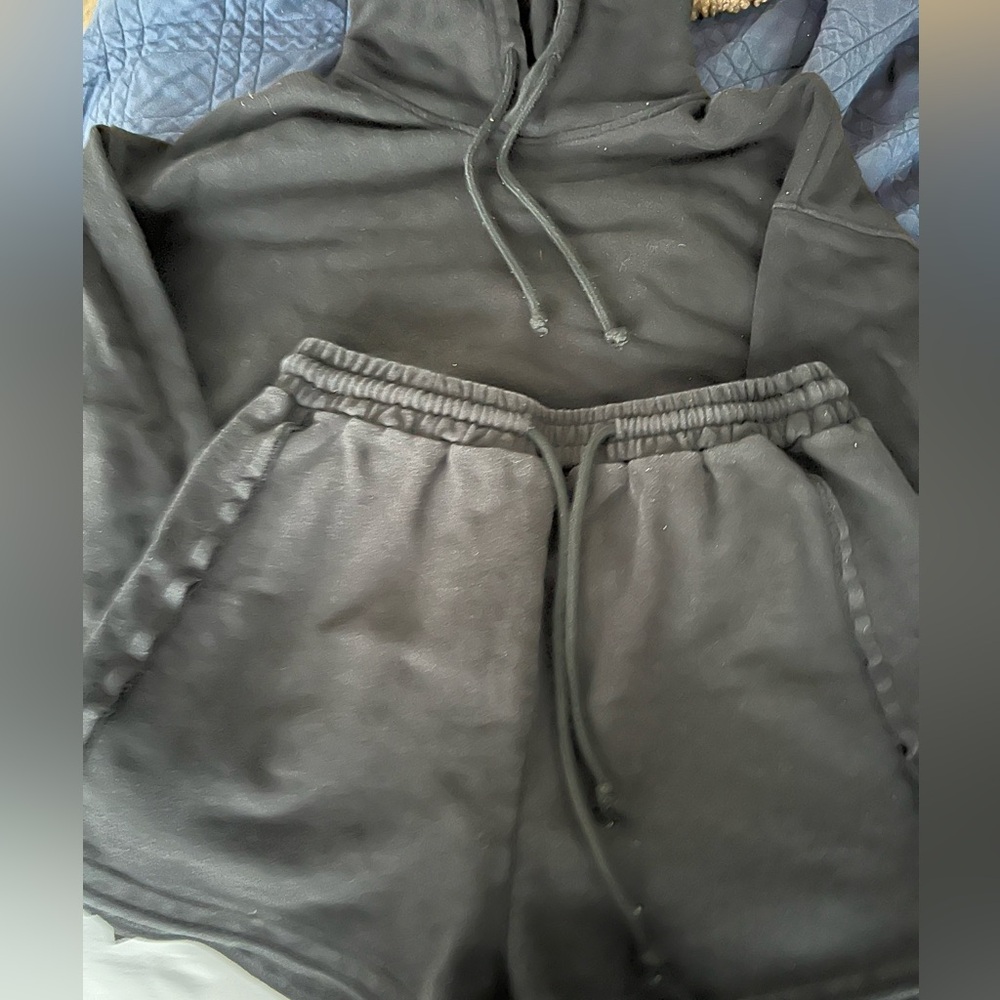Black Set